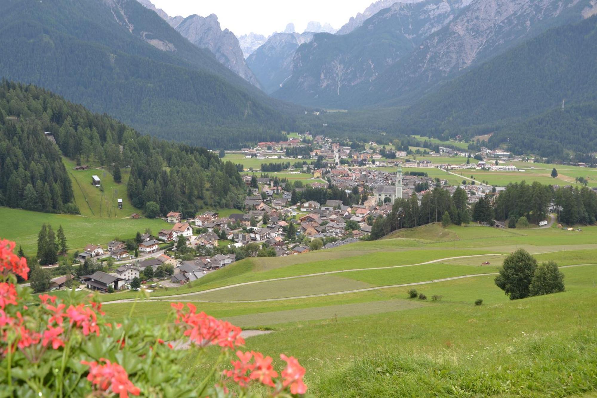 Gostnerhof Daire Dobbiaco Oda fotoğraf